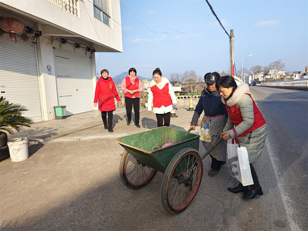 1月走访走访横街失独老人吴旺国 (5).jpg