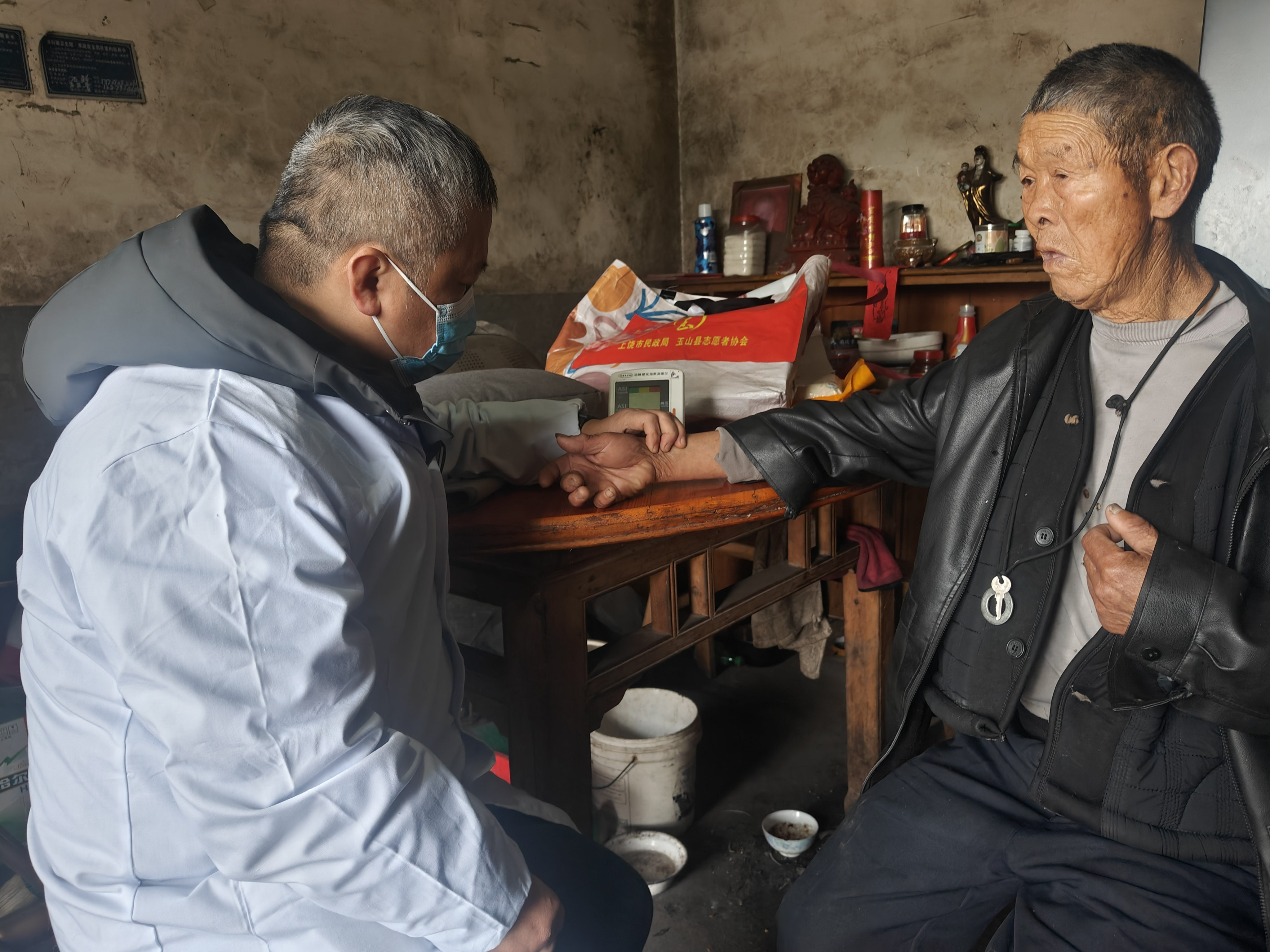 罗清辉2.jpg