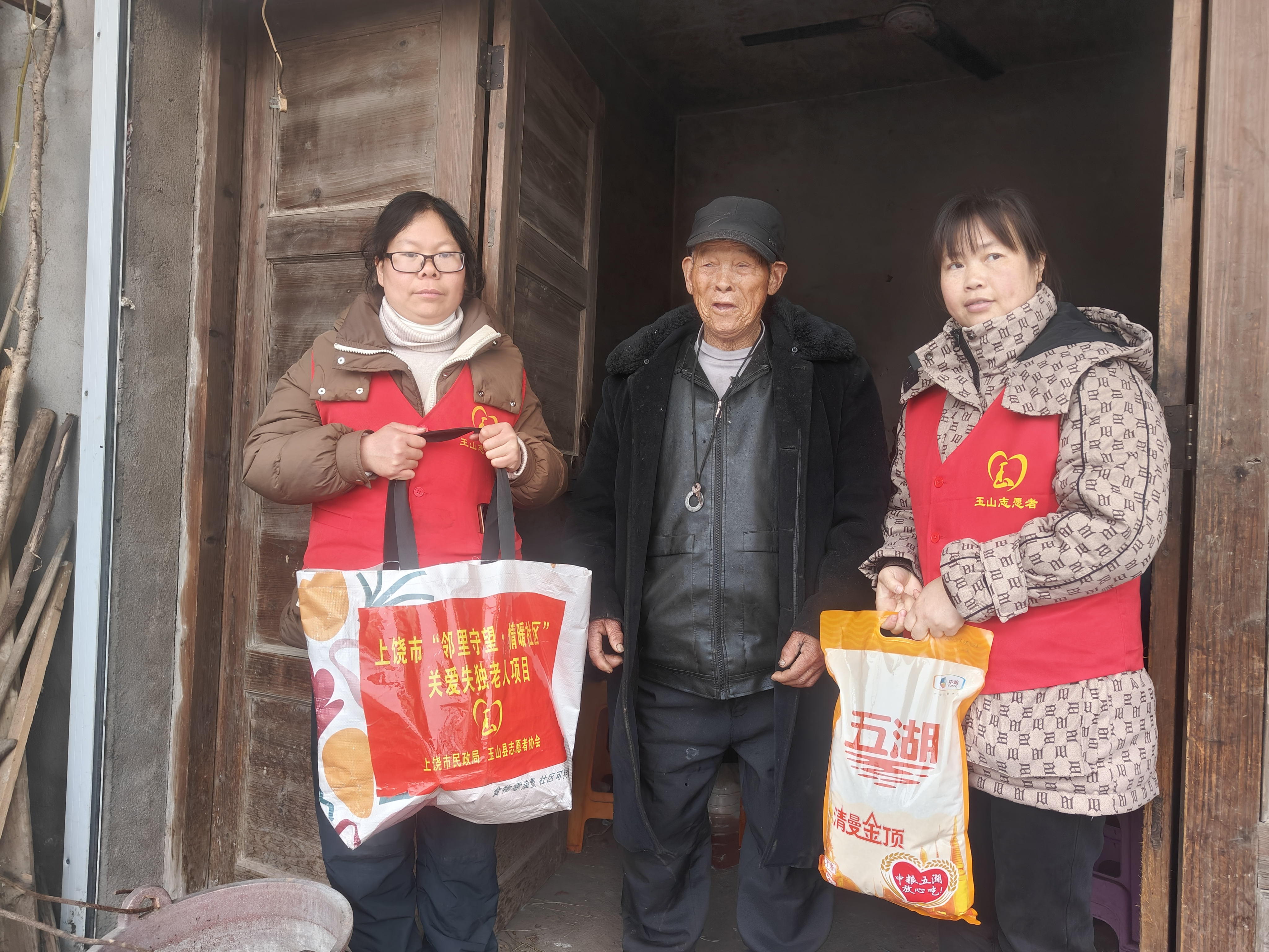 罗清辉.jpg