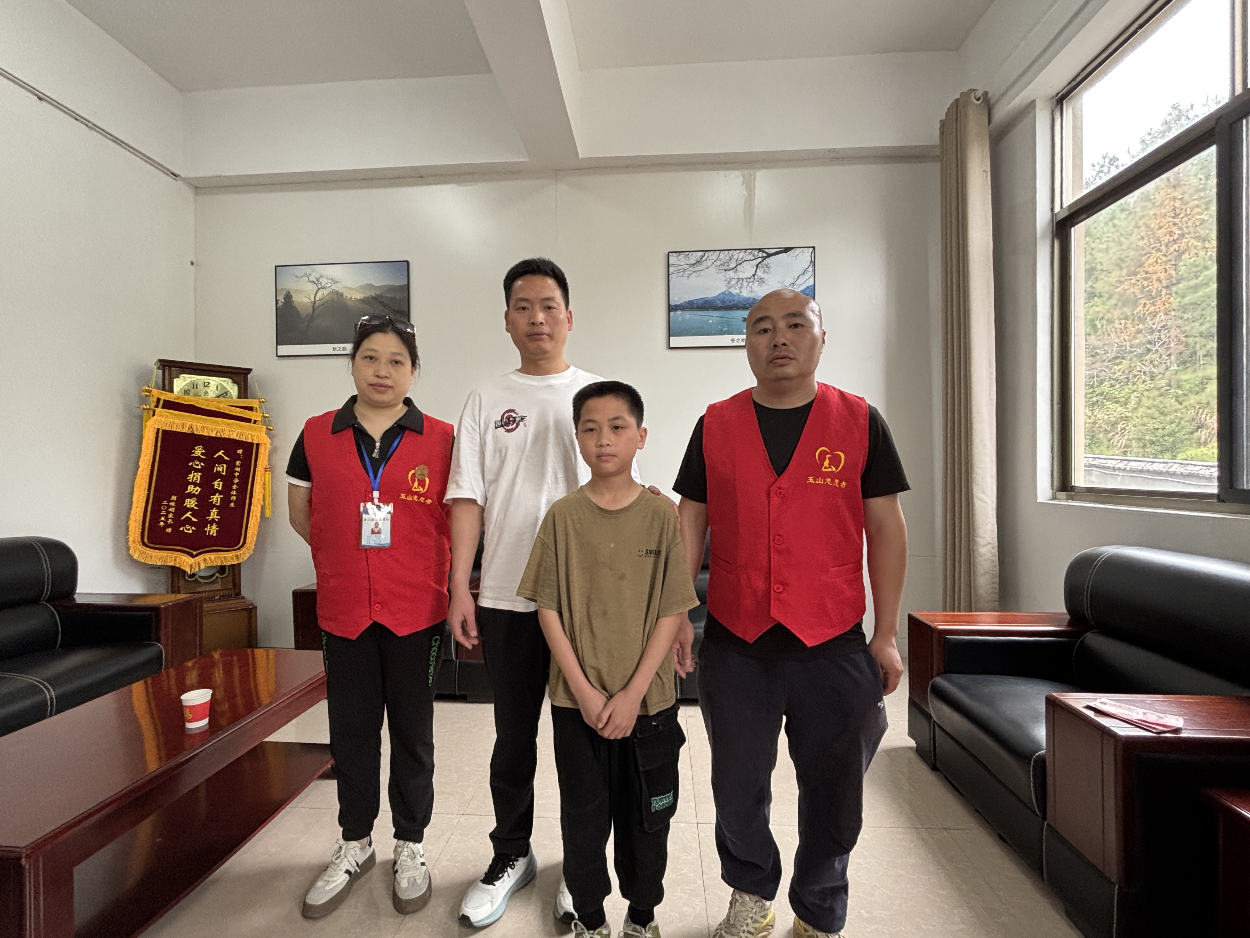 程涵柏.jpg