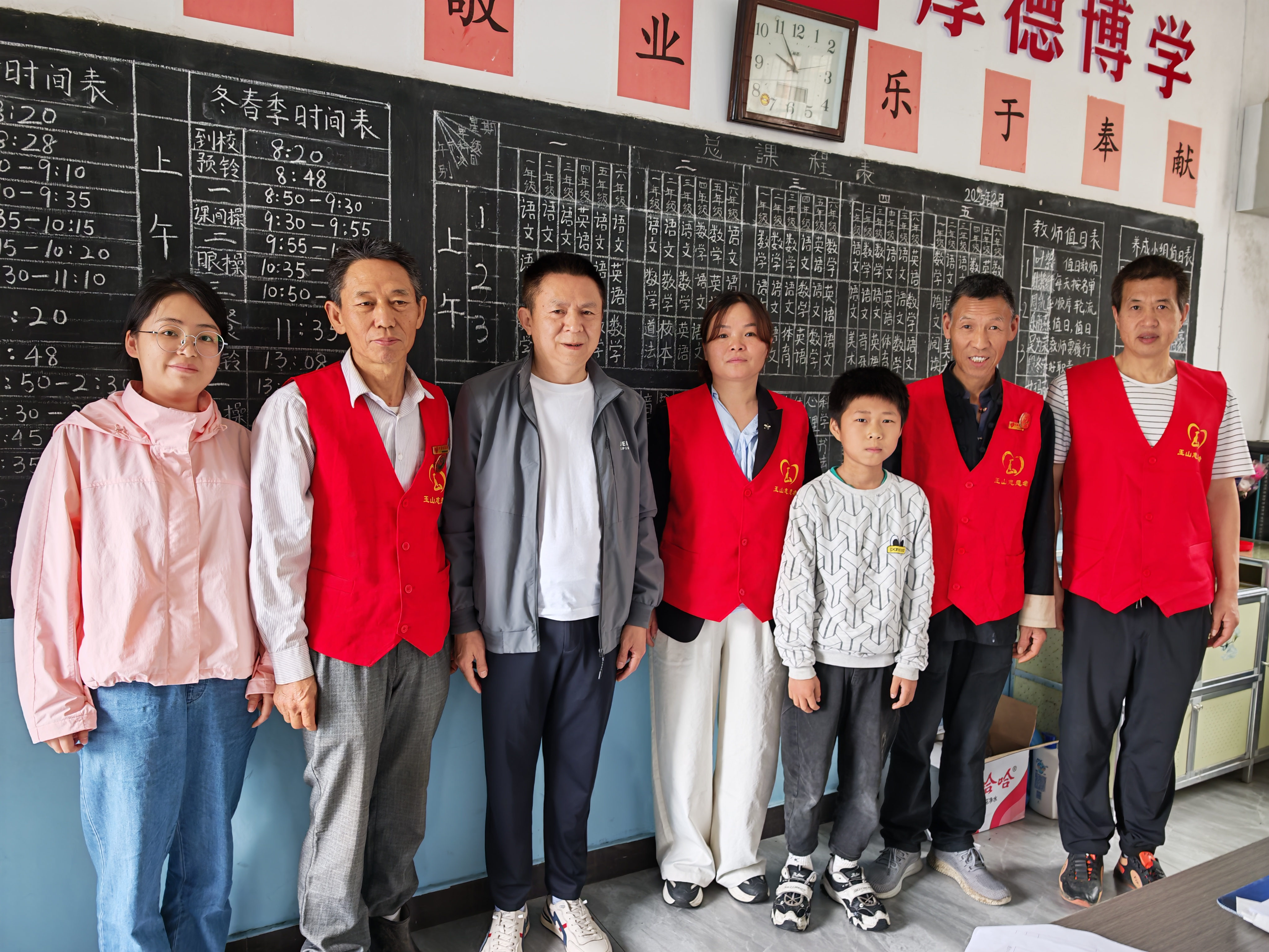 周胡庆3.jpg